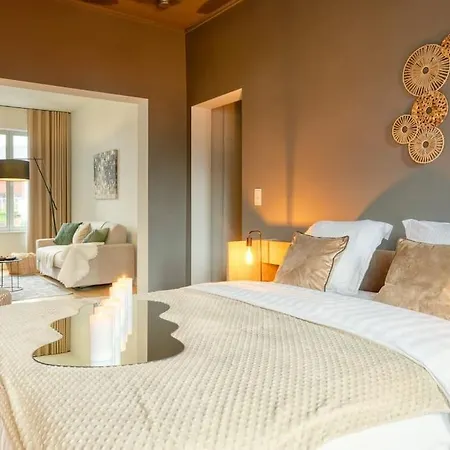 Spacious & Luminous Gem In Historic Building * Ghent