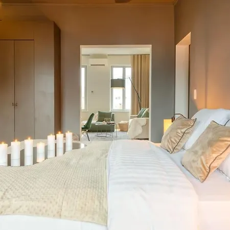 Apartment Spacious & Luminous Gem In Historic Building Ghent